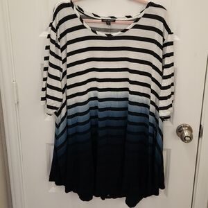 Lane Bryant Elbow Sleeve Top 26/28